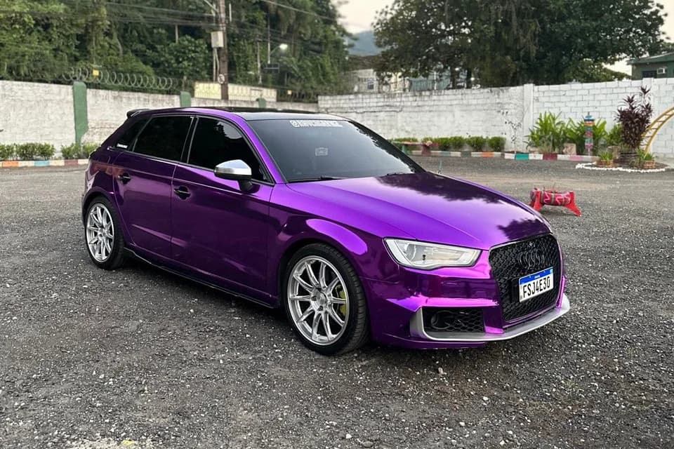 Audi A3 Sportback roxo da história da RavenGarage, foto fornecida por Alef